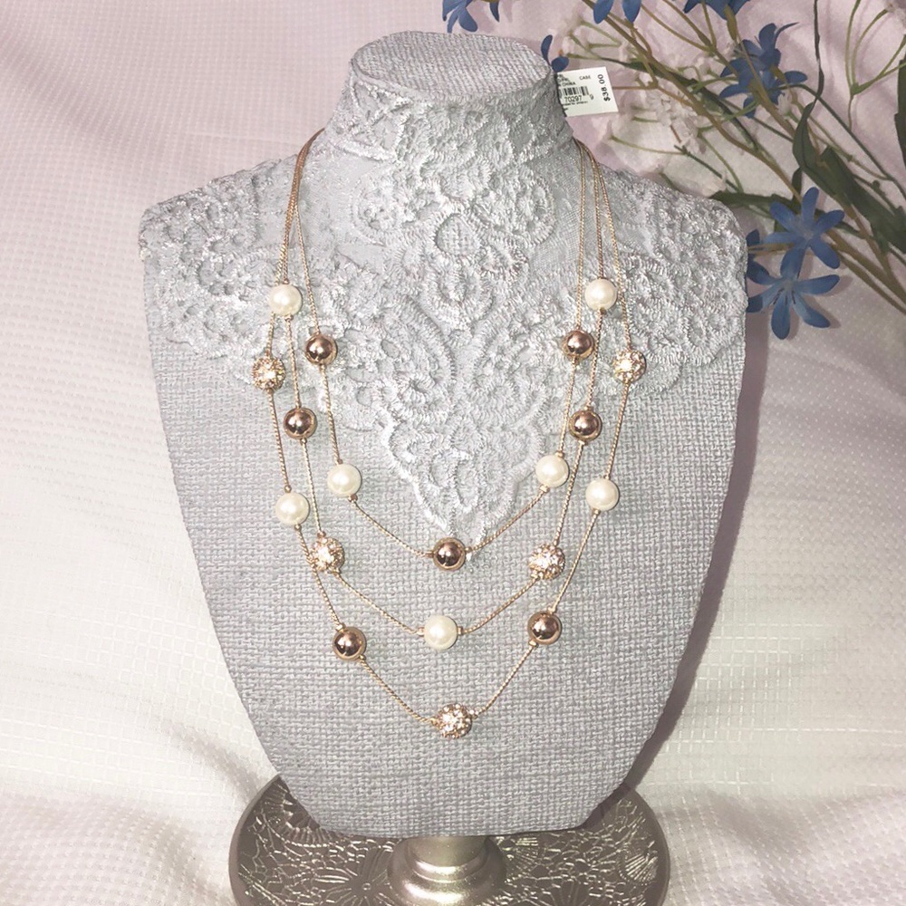 💕Beautiful 3 layers Pearl Necklaces by Dillard’s - Picture 1 of 8